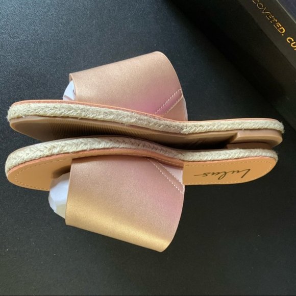 Lulu’s Women’s Rose Gold Slip-on Sandals Size 5.5 New - Picture 6 of 8